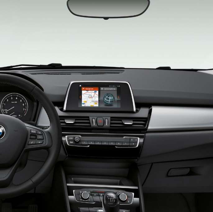 Cockpit BMW 2er Active Tourer Modell Advantage Cockpit BMW 2er Active Tourer 218i F45 2018