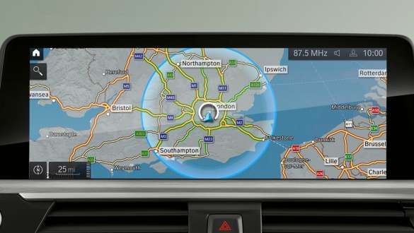 Plug-in-Hybrid BMW 3er Limousine 2021 G20 Navigationssystem Plug-in-Hybrid BMW 3er Limousine 2021 G20 Navigationssystem Nahaufnahme