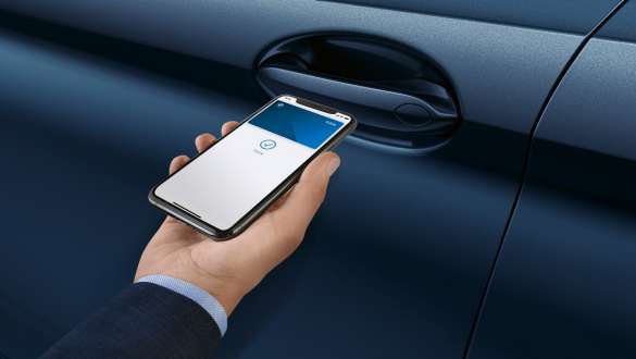 Smartphone Integration BMW 5er Touring G31 Smartphone Integration BMW 5er Touring G31 Facelift 2020 Interieur Cockpit