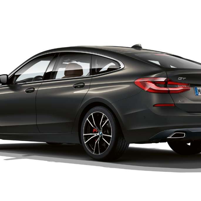 Heck BMW 6er Gran Turismo Luxury Line G32 2020 BMW 6er Gran Turismo G32 640d xDrive 2020 Luxury Line Dravitgrau Dreiviertel-Heckansicht