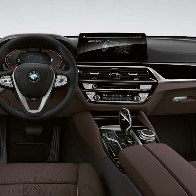 Cockpit BMW 6er Gran Turismo Luxury Line G32 2020 BMW 6er Gran Turismo G32 640d xDrive 2020 Luxury Line Exklusivleder ‘Nappa’ Mokka Innenraum