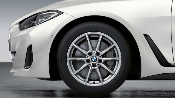 18" BMW Gussrad Doppel-Speiche 853 Gunmetal Grey BMW i4 eDrive40 G26 2021 18" BMW Gussrad Doppel-Speiche 853 Gunmetal Grey BMW i4 eDrive40 G26 2021
