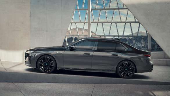 Parking Assistant Professional BMW M760e xDrive Limousine G70 Parking Assistant Professional BMW M760e xDrive Limousine G70