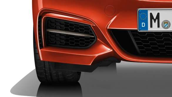 M Aerodynamikpaket BMW M240i Coupé F22 M Aerodynamikpaket BMW M240i Coupé F22 2017 Nahaufnahme Front
