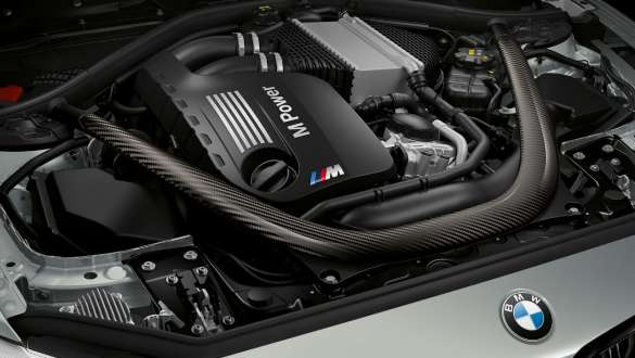 High-Performance Motor BMW M2 Competition F87 High-Performance M TwinPower Turbo 6-Zylinder Benzinmotor BMW M2 Competition F87 2018 Hockenheim Silber metallic Nahaufnahme
