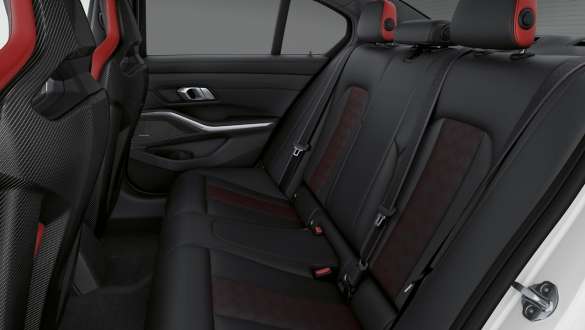Rücksitzbank in Bicolor Schwarz/Rot BMW M3 CS G80 BMW M3 CS G80 Rücksitzbank in Bicolor Schwarz/Rot Interieur