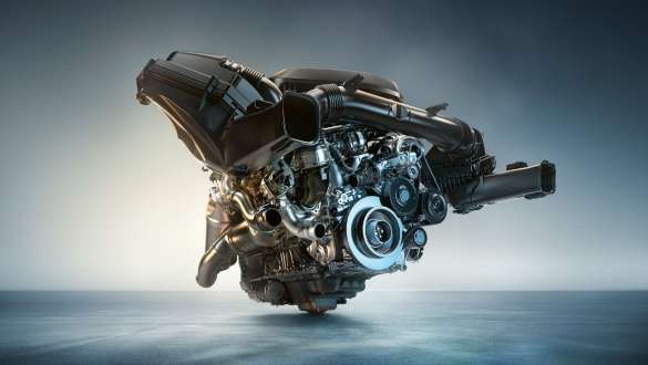 BMW M TwinPower Turbo Reihen-6-Zylinder Benzinmotor BMW M4 Coupé G82 2020 BMW M4 Coupé G82 2020 BMW M TwinPower Turbo Reihen-6-Zylinder Benzinmotor Nahaufnahme