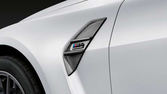 M Performance Air Breather Carbon BMW M4 Coupé G82 2020 BMW M4 Coupé G82 2020 M Performance Air Breather Carbon Nahaufnahme