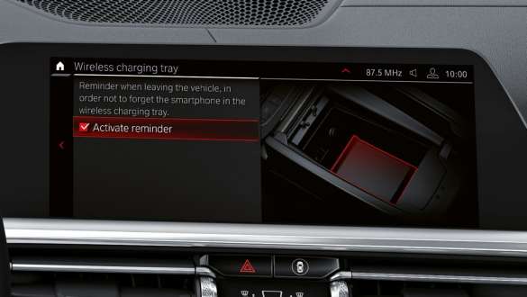 Telefonie mit Wireless Charging BMW 4er Coupé M Automobile G82 G22 BMW 4er Coupé M Automobile G82 G22 Telefonie mit Wireless Charging
