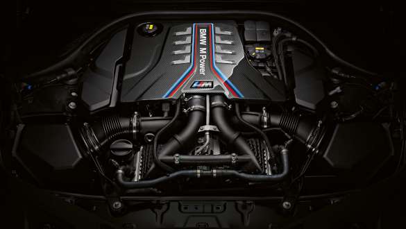 High-Performance M TwinPower Turbo 8-Zylinder Benzinmotor. BMW M8 Competition Coupé, High-Performance M TwinPower Turbo 8-Zylinder Benzinmotor.