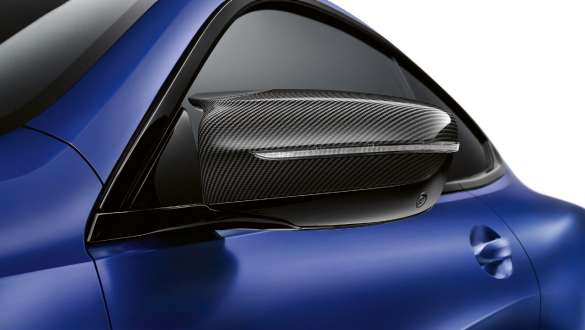 Spiegelkappe in Carbon. BMW M8 Competition Coupé mit Spiegelkappen in Carbon.