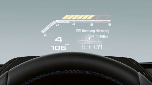 M spezifisches Head-Up Display BMW 8er Coupé M Automobile F92 LCI Facelift 2022 BMW 8er Coupé M Automobile F92 LCI Facelift 2022 M spezifisches Head-Up Display