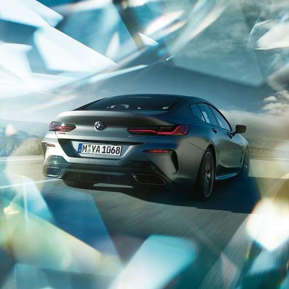BMW M850i xDrive Gran Coupé Dreiviertel-Heckansicht G16 BMW M850i xDrive Gran Coupé G16 2019 BMW Individual Frozen Bluestone metallic Dreiviertel-Heckansicht