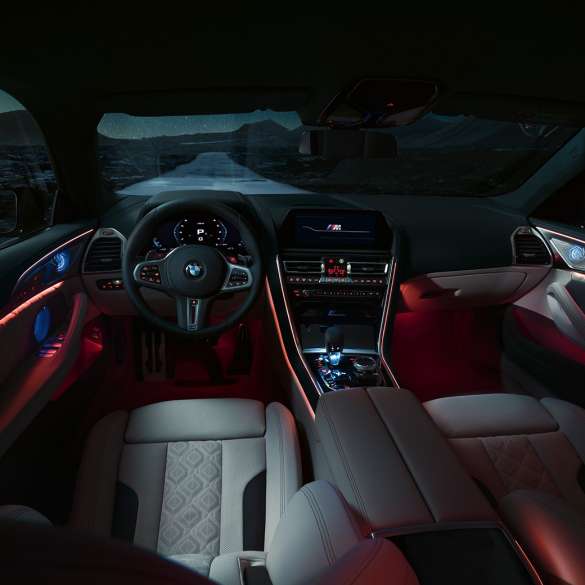 BMW M8 Competition Gran Coupé Interieur F93 BMW M8 Competition Gran Coupé mit M Sportsitzen F93 2020 Interieur