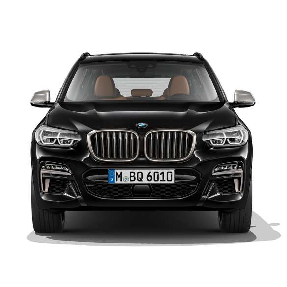BMW X3 M40i und BMW X3 M40d SUV, Frontansicht G01. BMW X3 M40i und BMW X3 M40d SUV in Saphierschwarz metallic, Exterieur, Frontansicht G01.