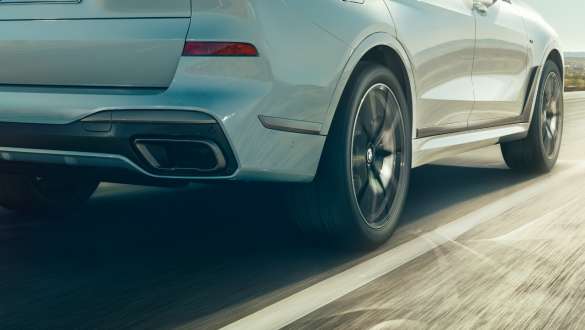 BMW X7 M Automobil mit M Sportdifferenzial BMW X7 M Automobil mit M Sportdifferenzial, G07, Nahaufnahme Heck