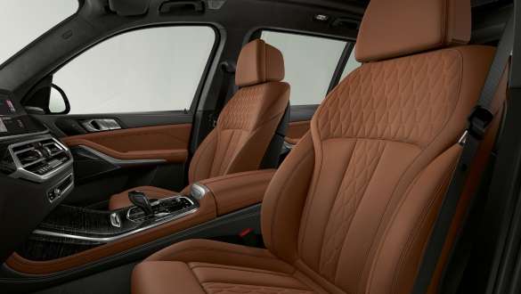 BMW X7 M Automobil mit BMW Individual erweiterte Lederausstattung 'Merino' BMW X7 M Automobil, Interieur mit BMW Individual erweiterte Lederausstattung 'Merino', G07