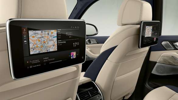 BMW X7 M Automobil mit Fond-Entertainment Professional G07 2019 BMW X7 M Automobil mit Fond-Entertainment Professional G07 2019