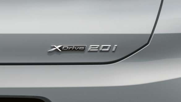 Heckansicht BMW X2 F39 BMW X2 xDrive 2020 F39 Brooklyn Grau Heckansicht