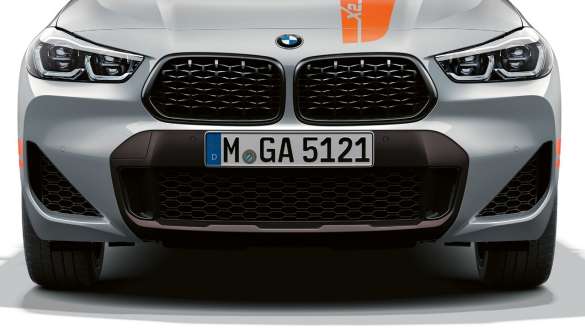 Lufteinlässe BMW X2 F39 Lufteinlässe BMW X2 2020 F39 Brooklyn Grau Frontansicht