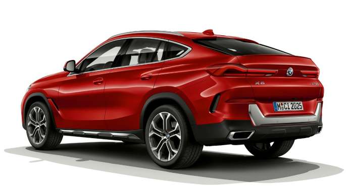 BMW X6 mit BMW xLine, Heck. G06 BMW X6 mit BMW xLine in Dreiviertel-Heckansicht. G06