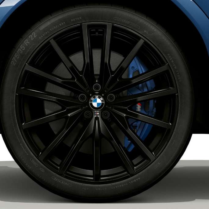 BMW X6 mit M Sportpaket, Leichtmetallrad. G06 BMW X6 mit M Sportpaket mit Fokus auf Leichtmetallrad. G06