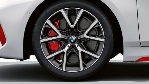 Jantes BMW M 18" en alliage léger, à rayons en Y 553 M, bicolores, avec pneus sport BMW Série 1 128ti F40 Jantes BMW M 18" en alliage léger, à rayons en Y 553 M, bicolores, avec pneus sport