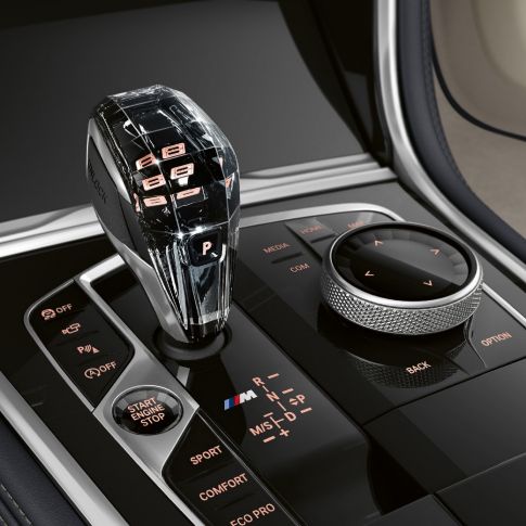 Appliques en verre "CraftedClarity" BMW Série 8 Gran Coupé, Appliques en verre "CraftedClarity"