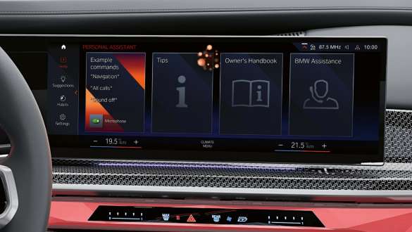 BMW Intelligent Personal Assistant BMW M760e xDrive Berline G70 BMW Intelligent Personal Assistant BMW M760e xDrive Berline G70 BMW Curved Display