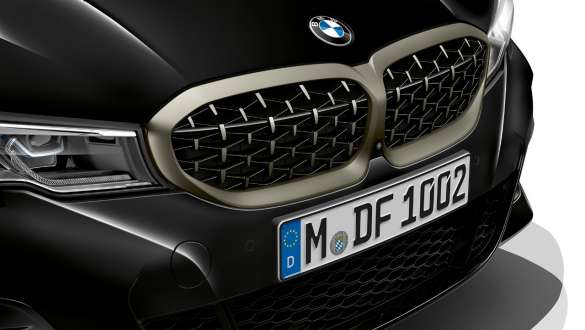 Technologie hybride léger de la BMW M340i xDrive Berline G20 2020 Vue avant de la BMW M340i xDrive Berline G20 2020 Saphirschwarz metallic, technologie hybride léger