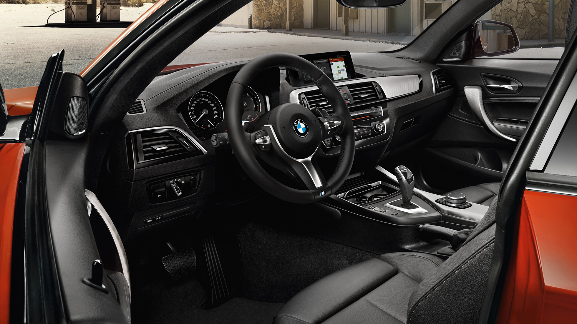 BMW Série 2 Coupé, poste de conduite F22 BMW Série 2 Coupé, poste de conduite F22