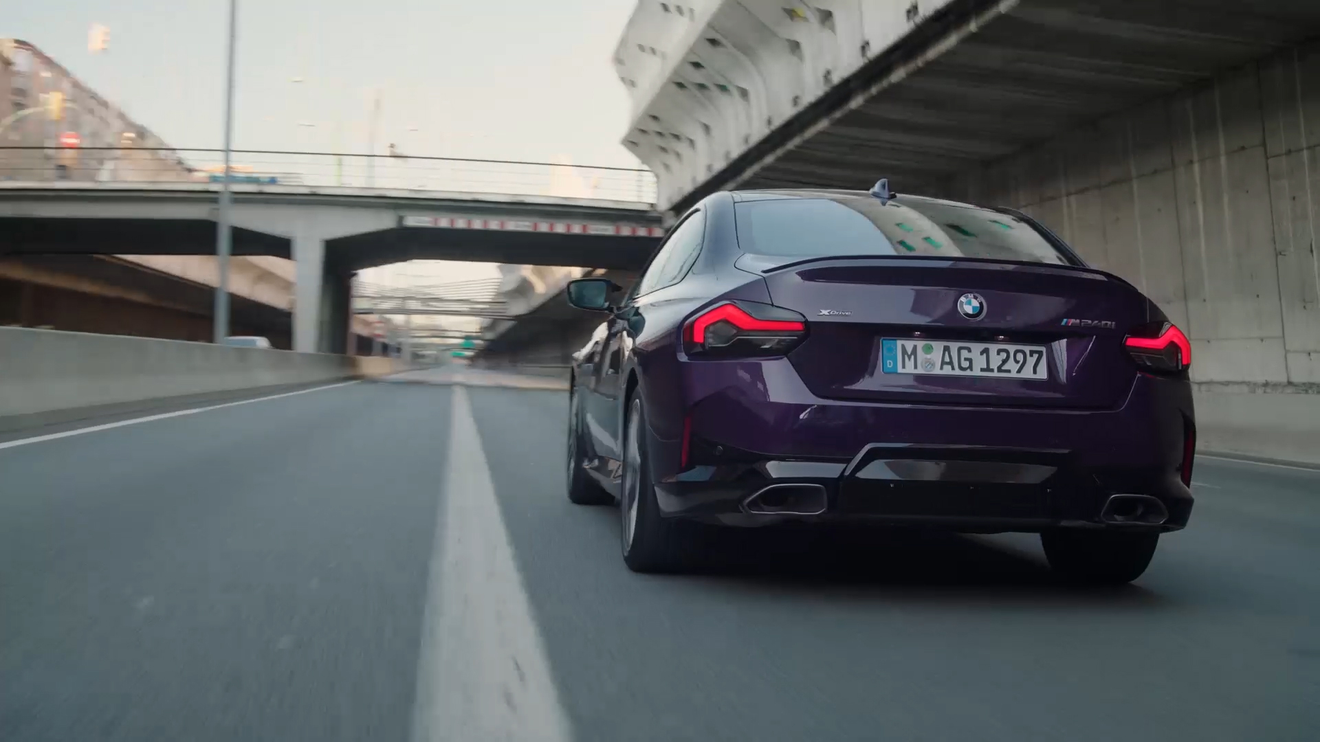 BMW 2er Coupé G42 2021 Fahrdynamik im Video BMW 2er Coupé G42 2021 Fahrdynamik im Video