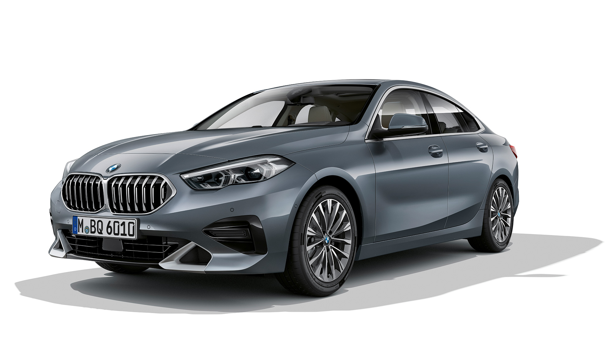 BMW Niere BMW 2er Gran Coupé Modell Luxury F44 BMW Niere BMW 2er Gran Coupé Modell Luxury Storm Bay metallic F44 Dreiviertel-Frontansicht