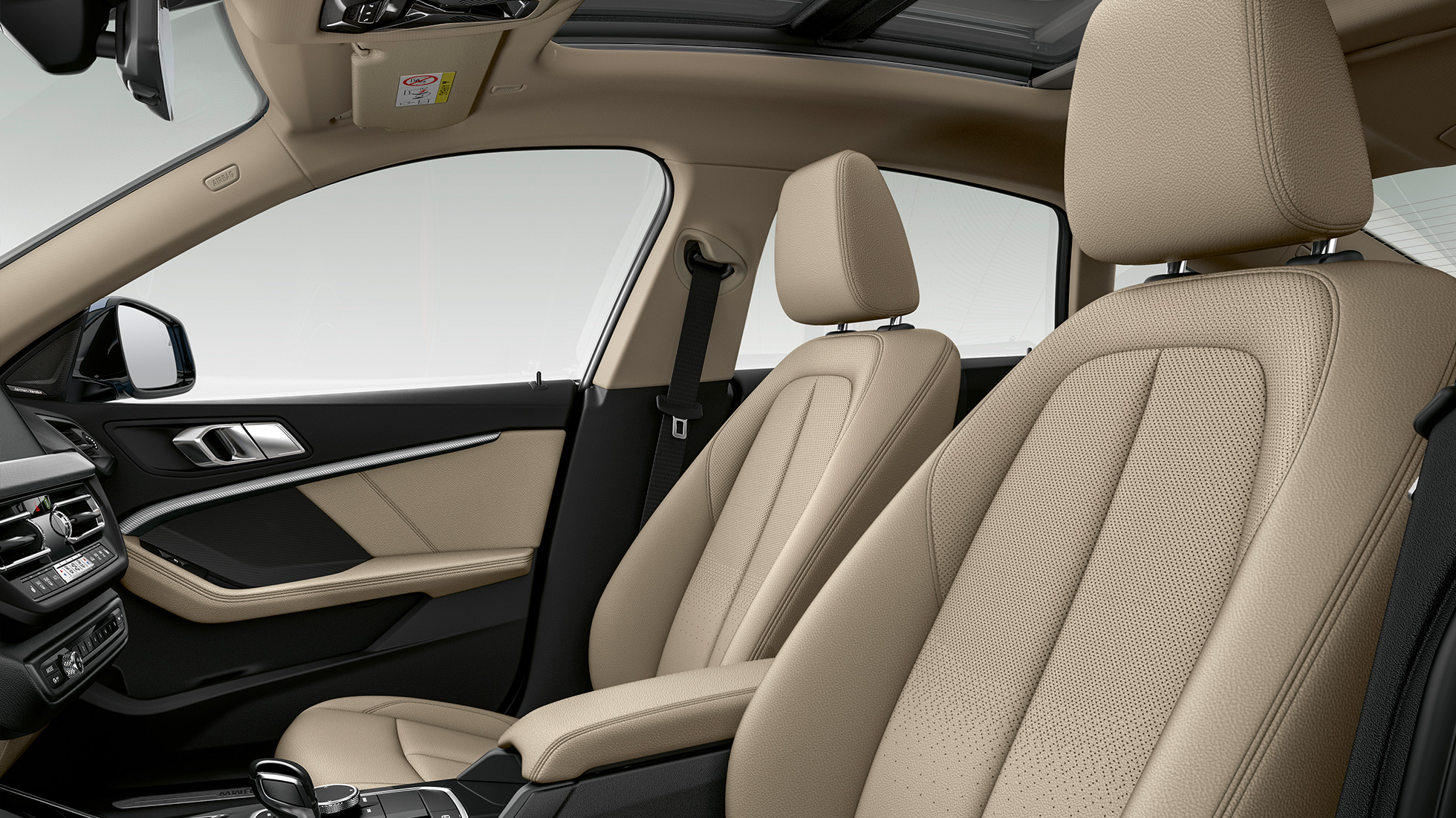 Ledersitze mit schwarzer Perforierung BMW 2er Gran Coupé Modell Luxury F44 Ledersitze mit schwarzer Perforierung BMW 2er Gran Coupé Modell Luxury F44 Interieur