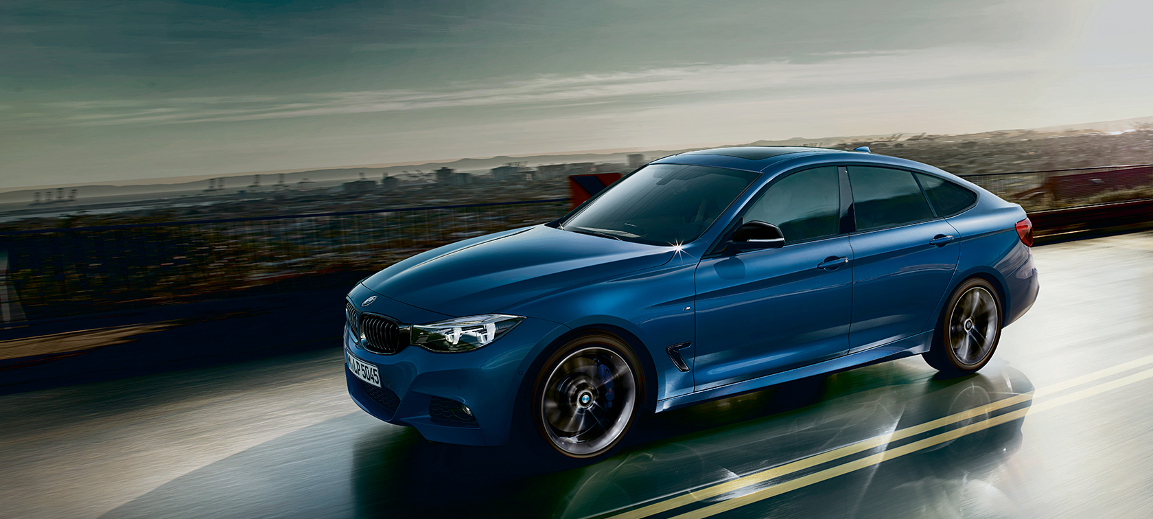 BMW Série 3 Gran Turismo, vue en mouvement BMW Série 3 Gran Turismo, vue en mouvement