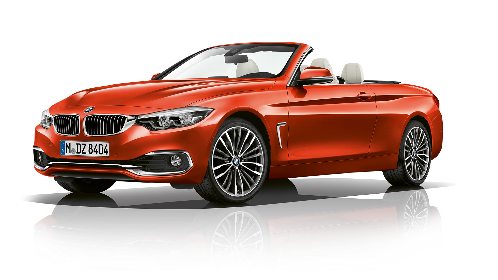 BMW 4er Cabrio, Modell Luxury Dreiviertel Frontschuss BMW 4er Cabrio, Modell Luxury Dreiviertel Frontschuss