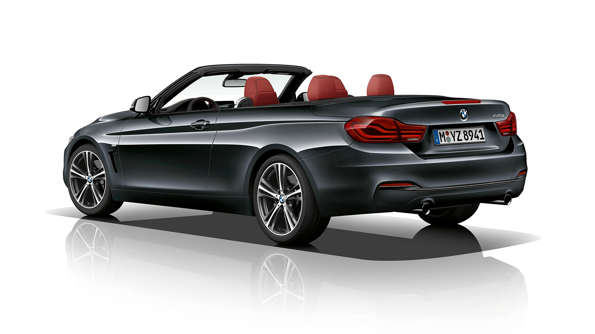 BMW 4er Cabrio, Modell Sport Dreiviertel Heckschuss BMW 4er Cabrio, Modell Sport Dreiviertel Heckschuss