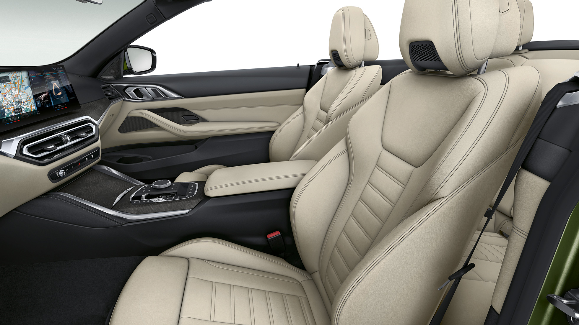 Sièges sport de la BMW Série 4 Cabrio, Modèle M Sport G23 2020 Sièges sport avec garnissage en cuir exclusif de la BMW Série 4 Cabrio G23 2020 Modèle M Sport, habitacle