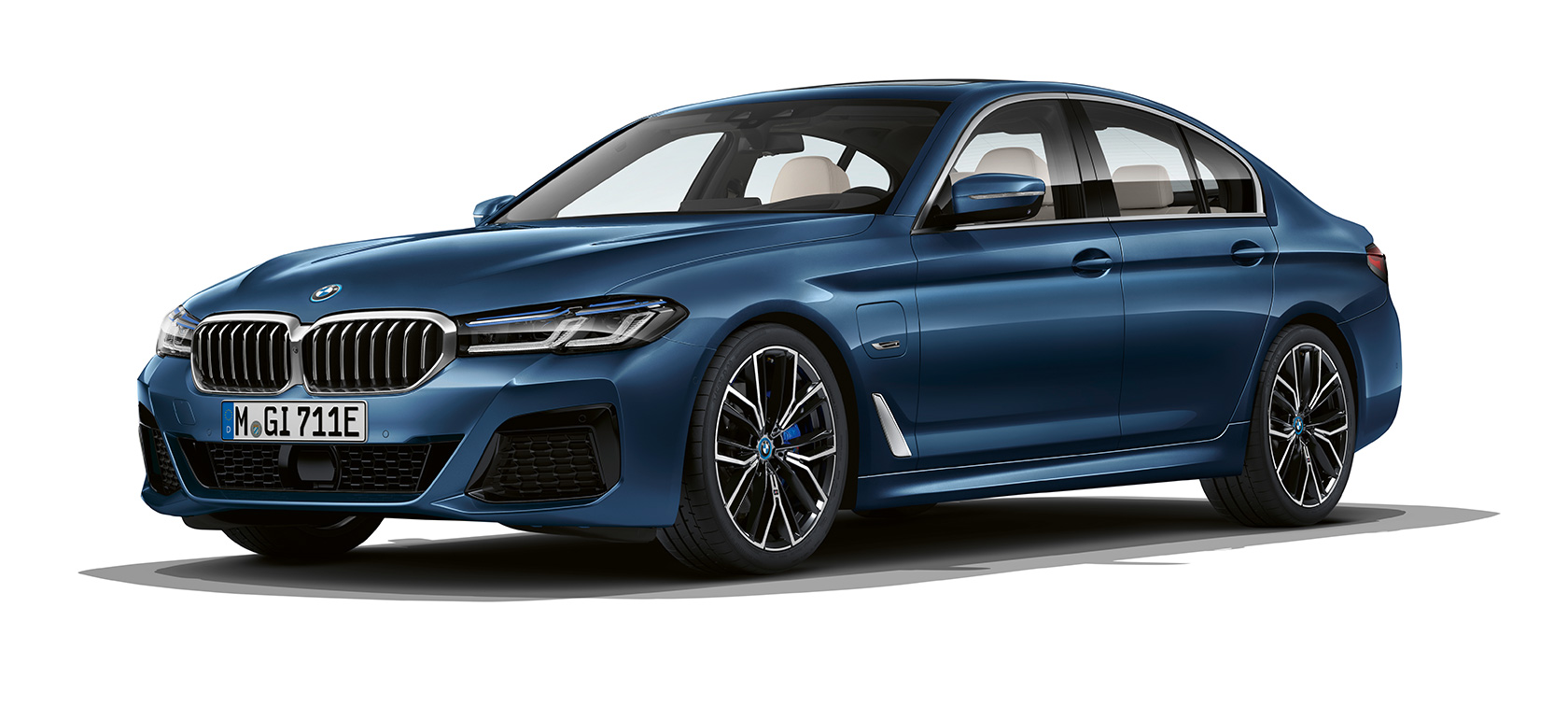 BMW 5er Limousine G30 stehend BMW 5er Limousine G30 Facelift 2020 Dreiviertel-Front stehend