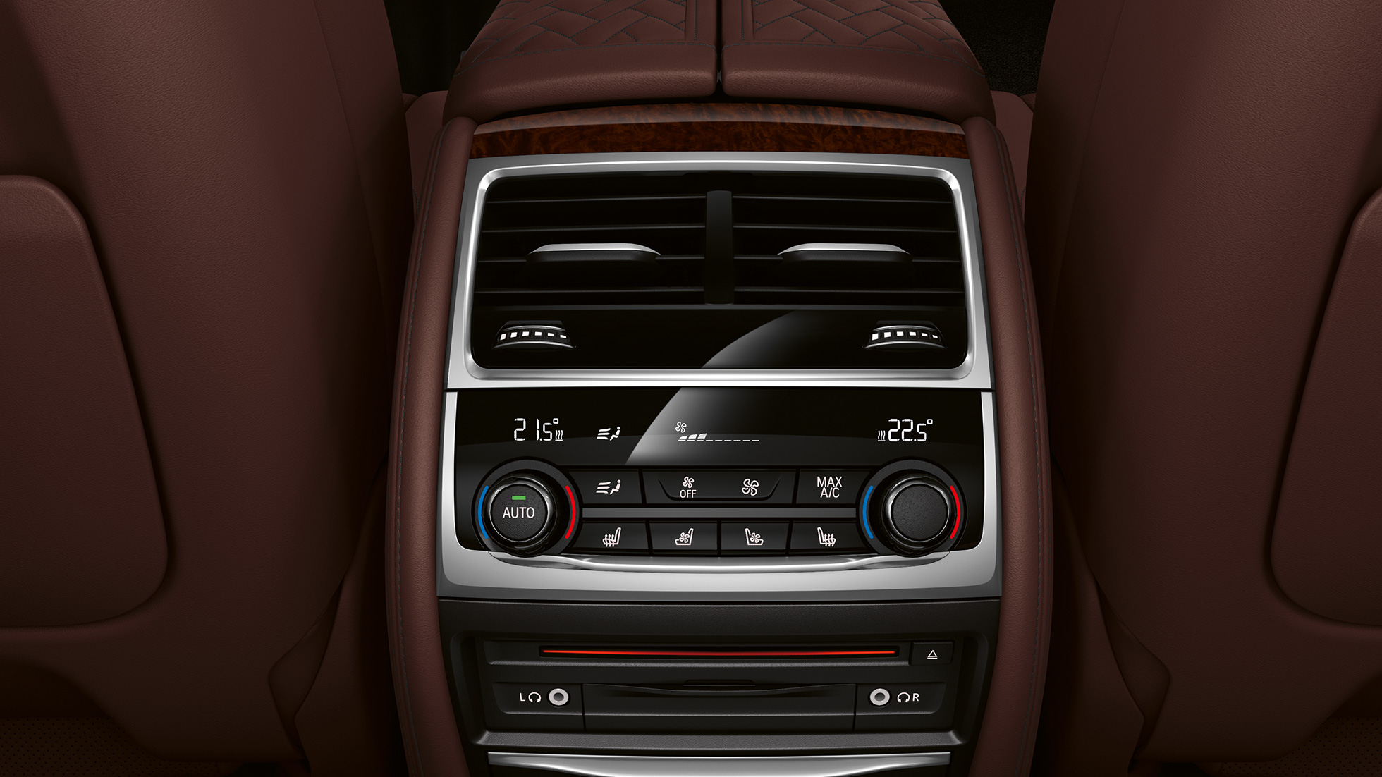 BMW Série 7 Berline avec Kit M Sport, système de régulation de la climatisation G11 BMW Série 7 Berline avec Kit M Sport : vue en gros plan du système de régulation de la climatisation G11