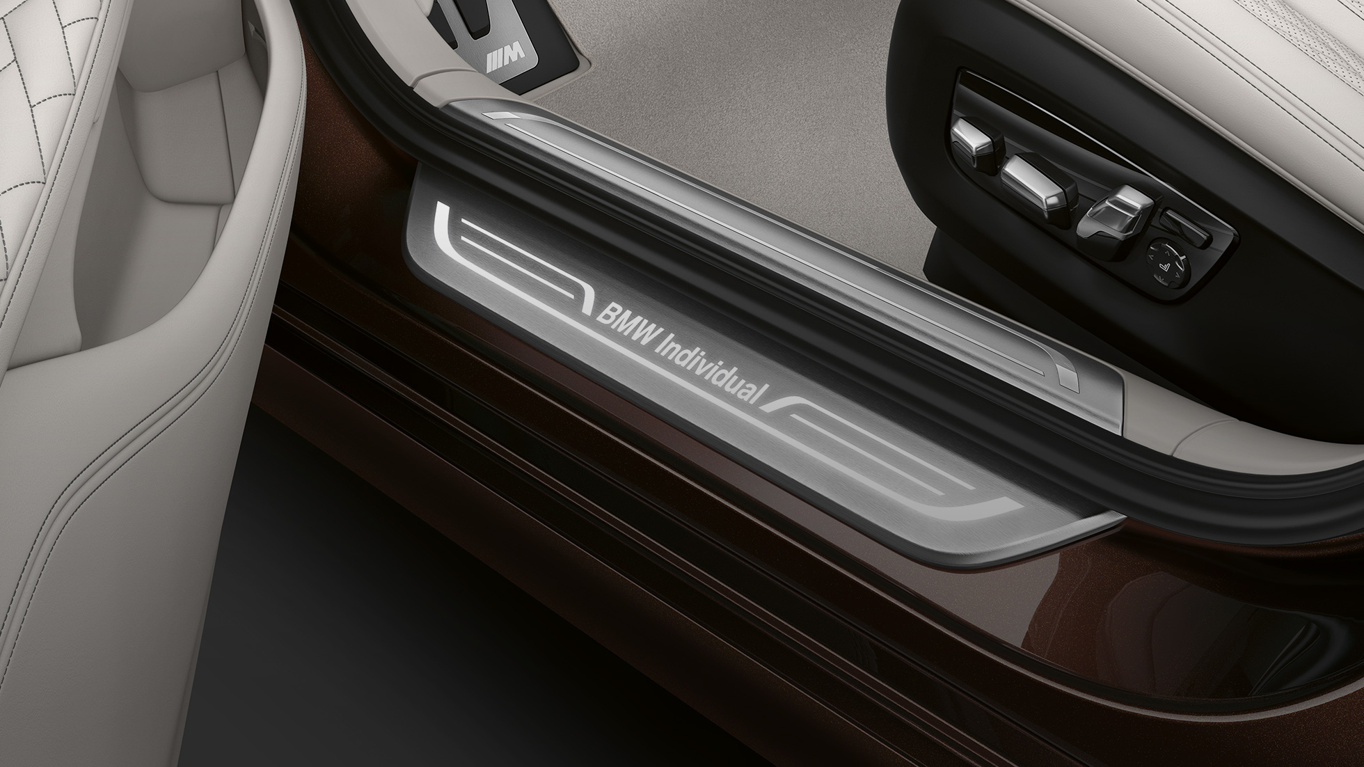 BMW Individual 7er Einstiegsleiste G11 BMW 7er: Einstiegsleiste mit BMW Individual Schriftzug G11