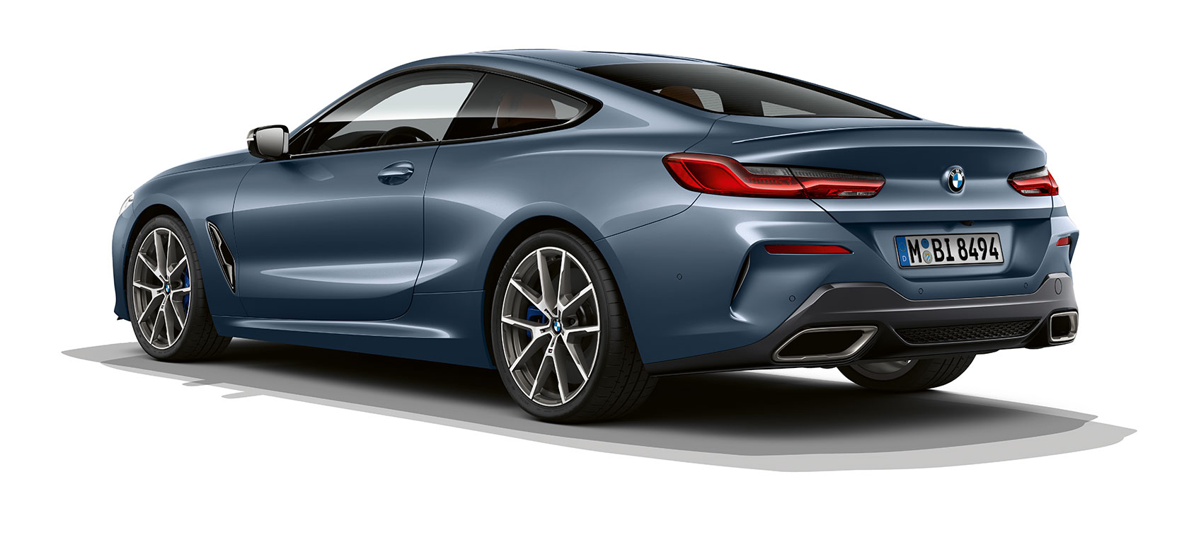 BMW 8er Coupé, Barcelona Blau metallic G15. BMW 8er Coupé, Barcelona Blau metallic, Dreiviertelheck-Ansicht G15.