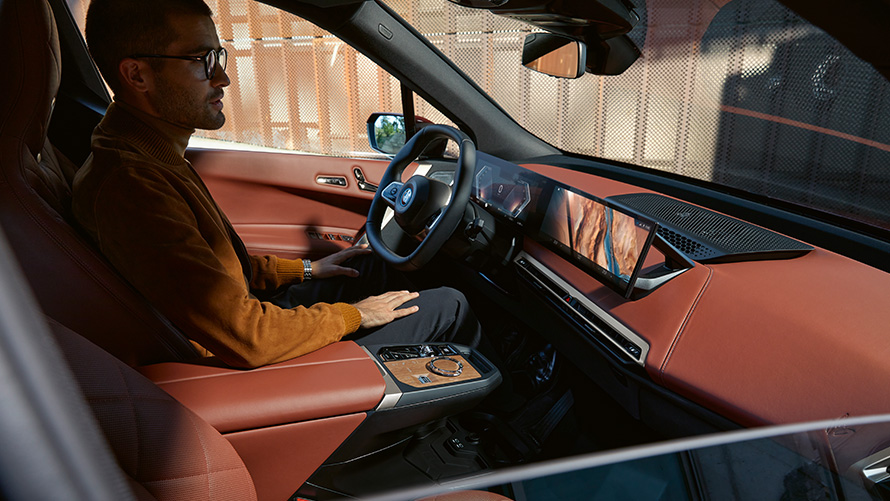 BMW iX i20 elektrischer SUV Interieur BMW iX i20 2021 elektrischer SUV Interieur Suite Leder Castanea