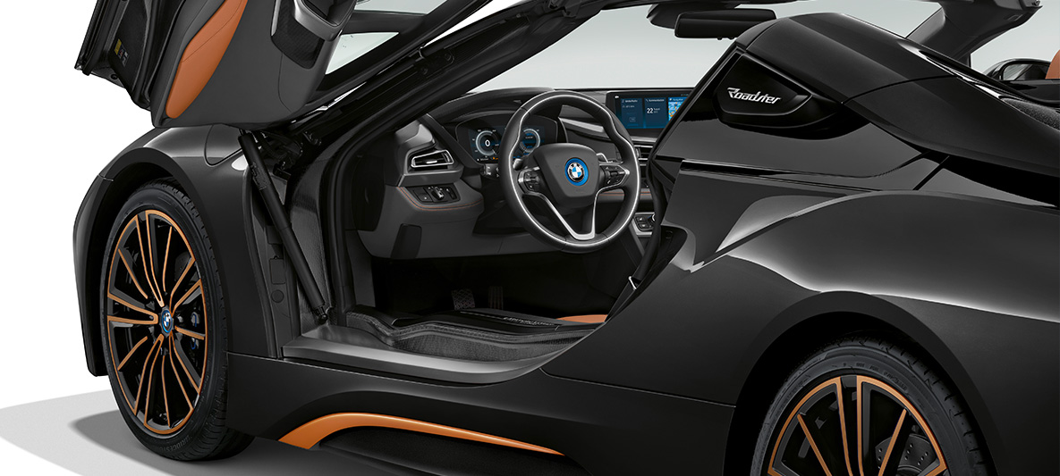 Flügeltüren, BMW i8 Roadster Ultimate Sophisto Edition I15 Offene Flügeltüren, BMW i8 Roadster Ultimate Sophisto Edition, Sophistograu I15