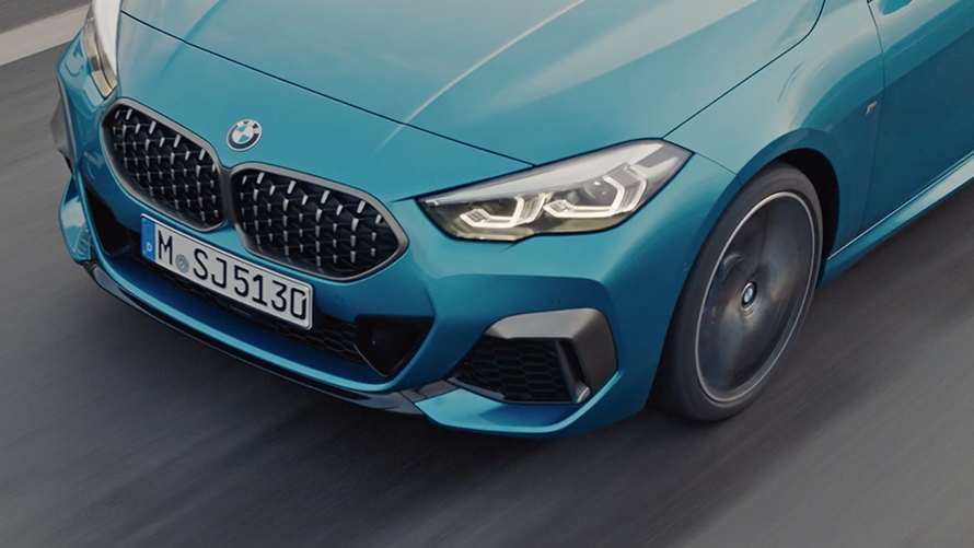 Film BMW M235i xDrive Gran Coupé F44 Film BMW M235i xDrive Gran Coupé 2020 Saphirschwarz metallic F44
