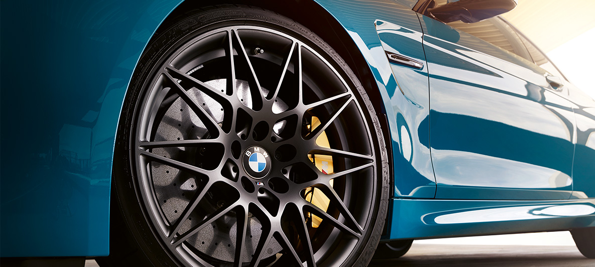 BMW M4 Coupé, M Heritage Edition Reifen und Felgen BMW M4 Coupé, M Heritage Edition, Sonderedition, Reifen und Felgen