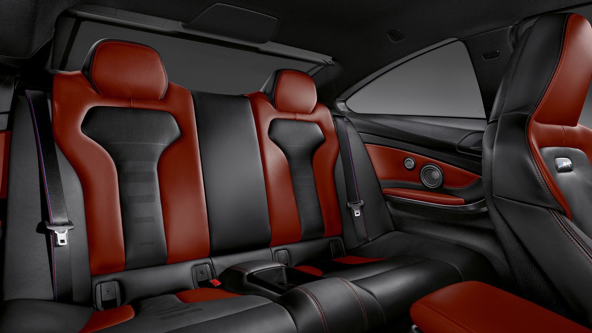 BMW M4 Coupé, garnissages BMW M4 Coupé, design, garnissages, habitacle, intérieur
