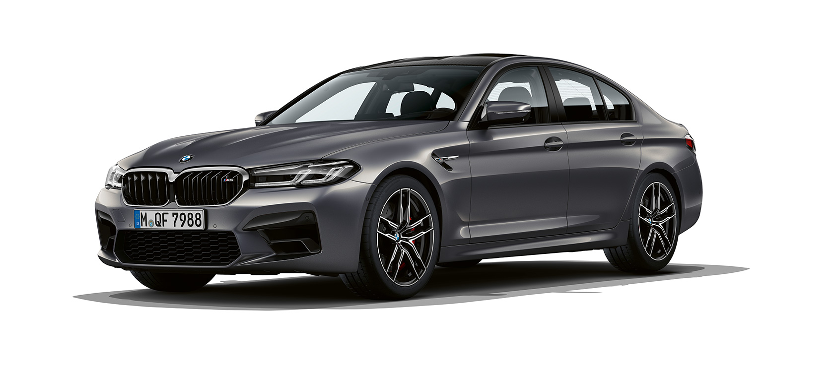 BMW M5 F90 2020, vue de trois quarts avant BMW M5 F90 LCI restylage 2020 Brands Hatch Grau metallic vue de trois quarts avant