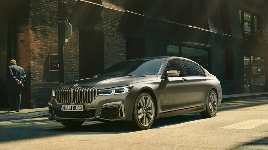 BMW M760Li xDrive Berline, BMW M760Li neuve, équipements G11