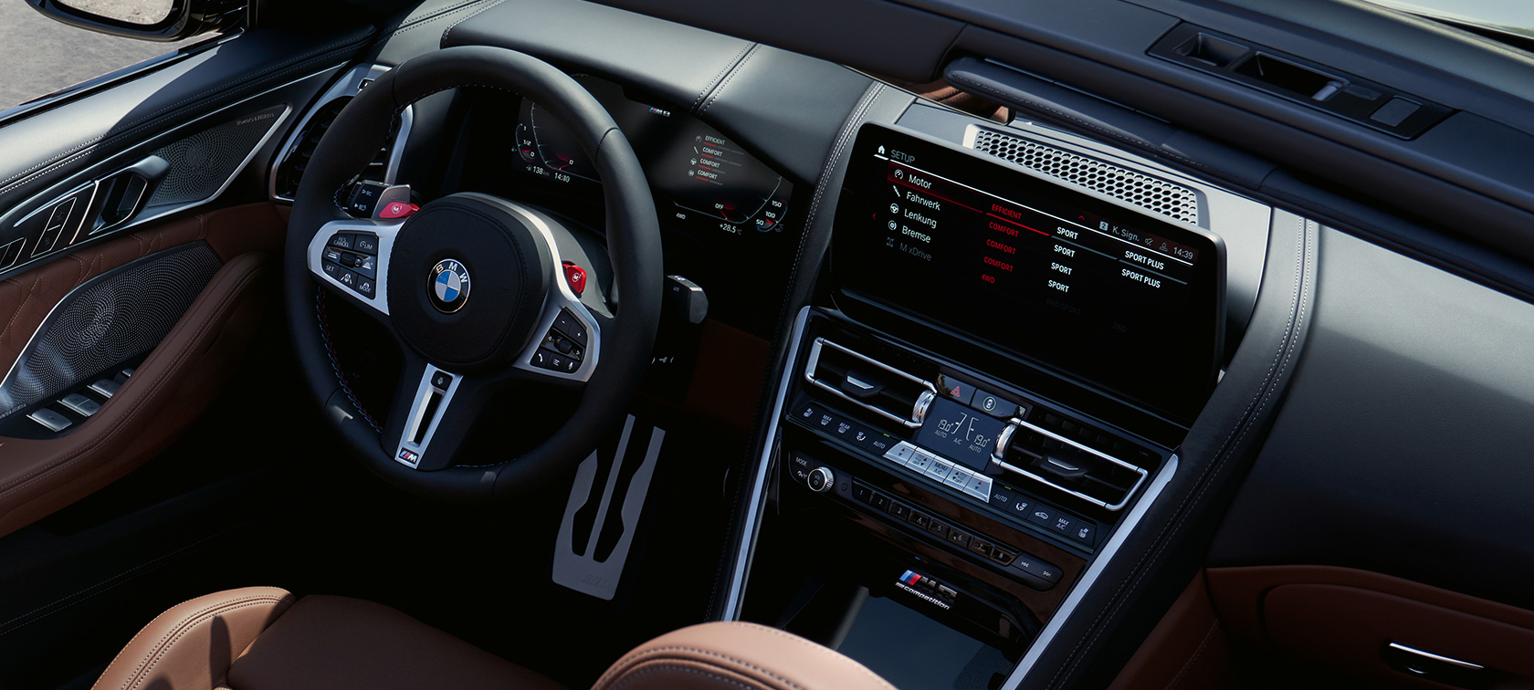 BMW M8 Competition Cabrio F91 LCI Facelift 2022 Cockpit Control Display